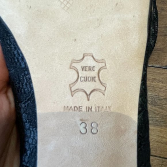 Italian Leather and Lace Pointy Flats -8- - Picture 10 of 13